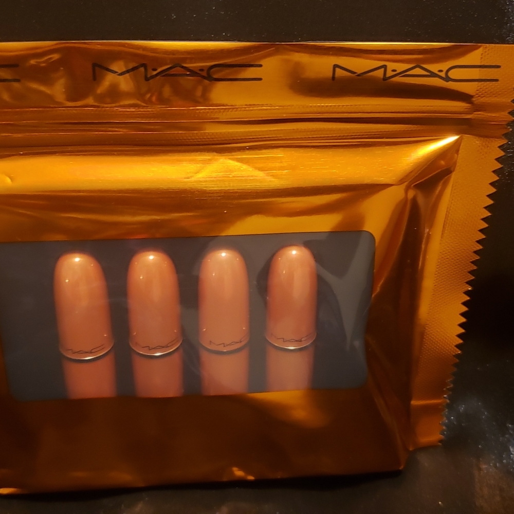 Mac lipstick